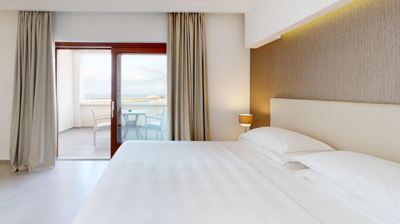 Hotel Monte Sarago أوستوني المظهر الخارجي الصورة