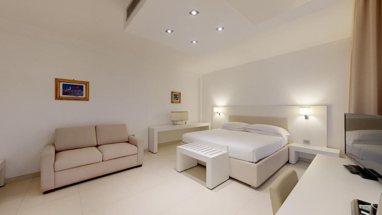 Hotel Monte Sarago أوستوني المظهر الخارجي الصورة