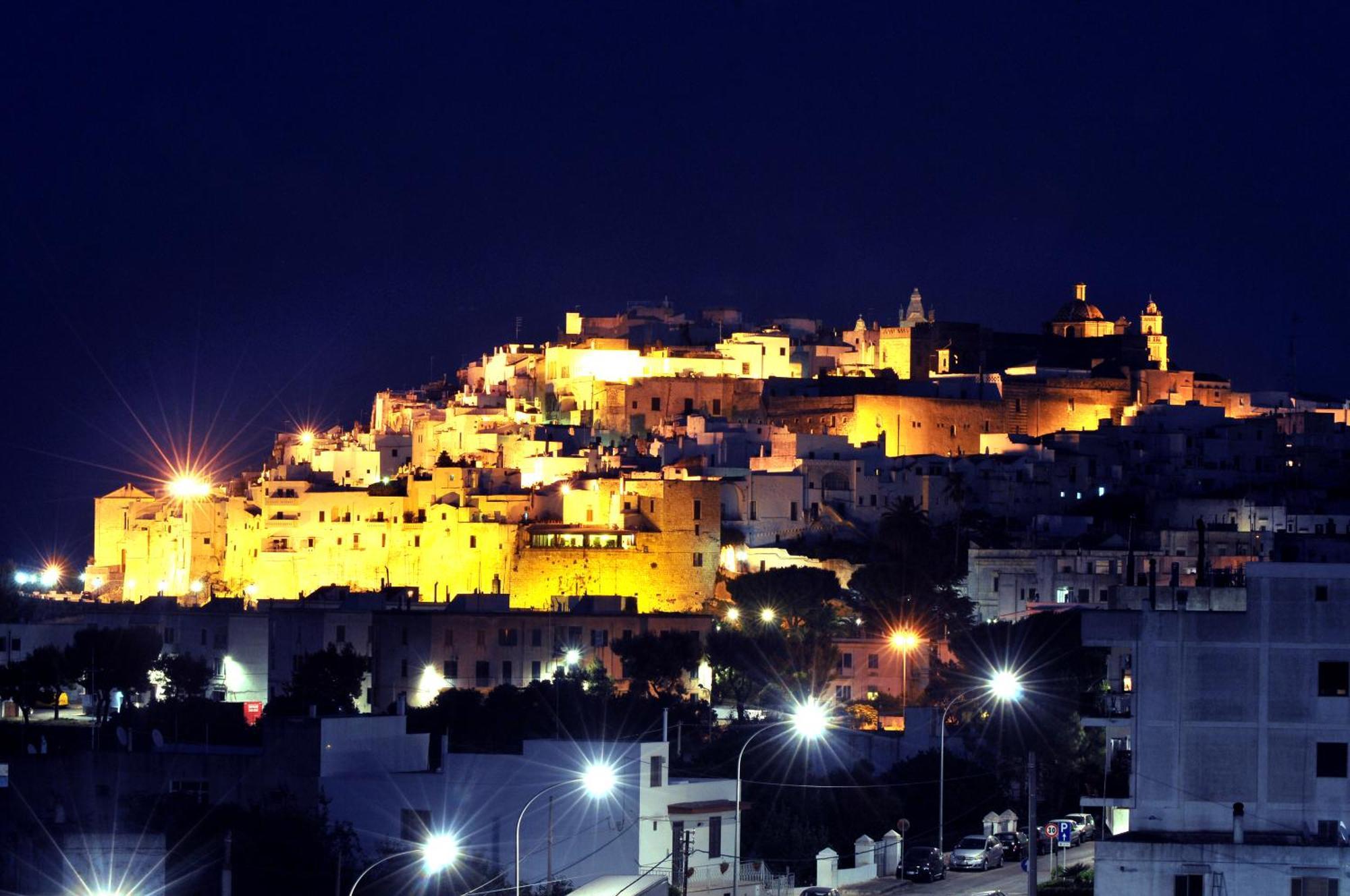 Hotel Monte Sarago أوستوني المظهر الخارجي الصورة